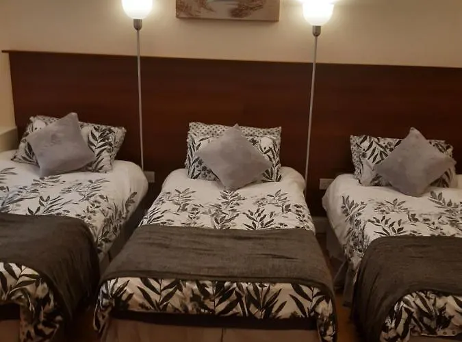 Aparthotel 24 Beds In On Shannon Carrick-on-Shannon