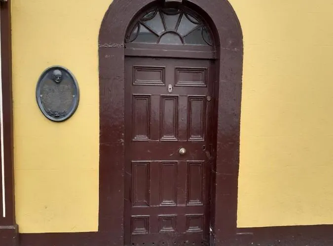 24 Beds In On Shannon *